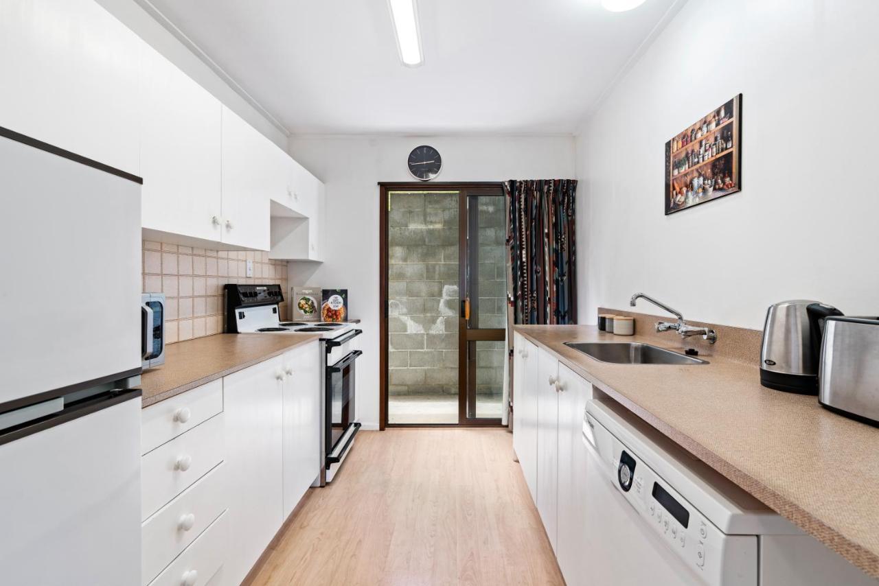 Town Centre Location With Stunning View - Unit 8 Apartman Queenstown Kültér fotó