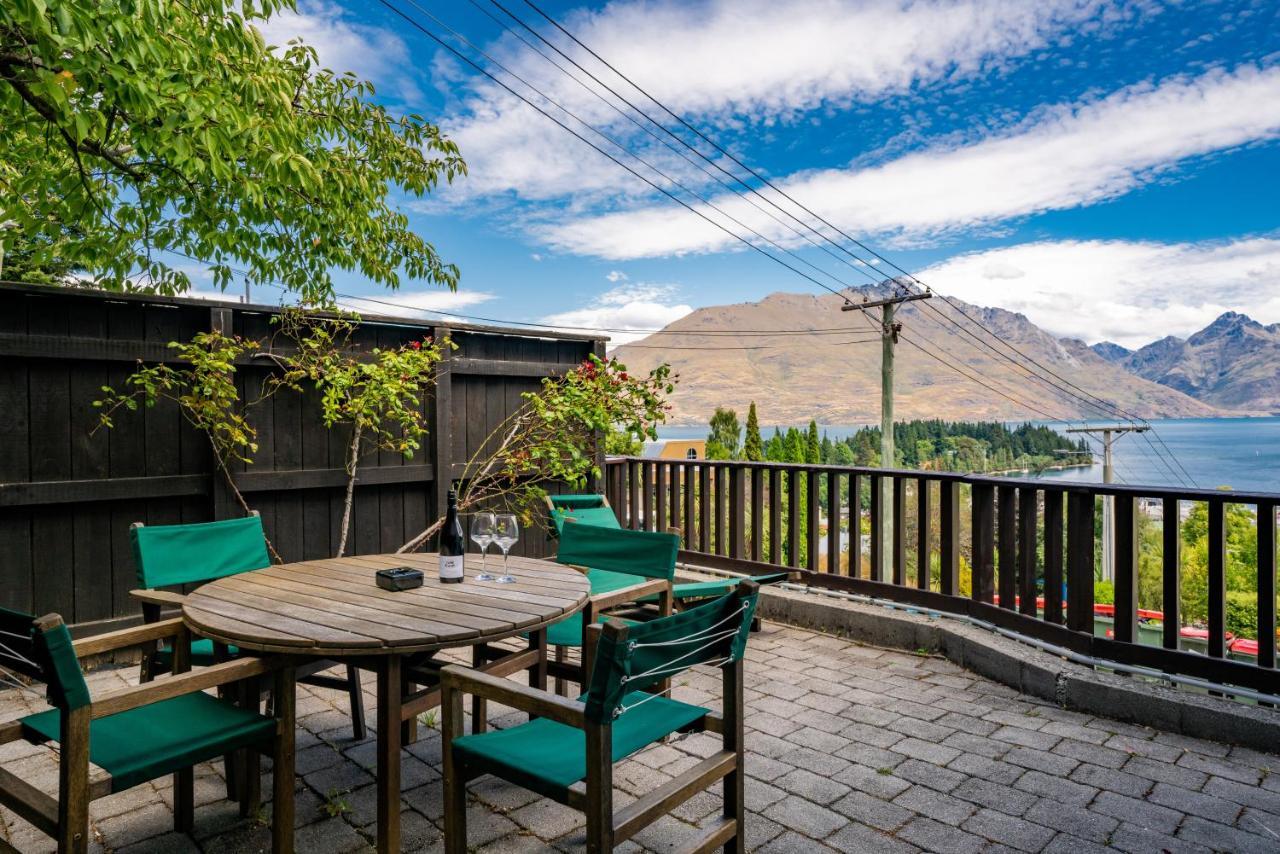 Town Centre Location With Stunning View - Unit 8 Apartman Queenstown Kültér fotó